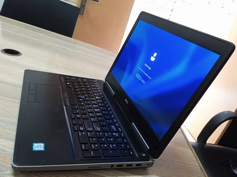 I am Selling Dell Precision 7510 2