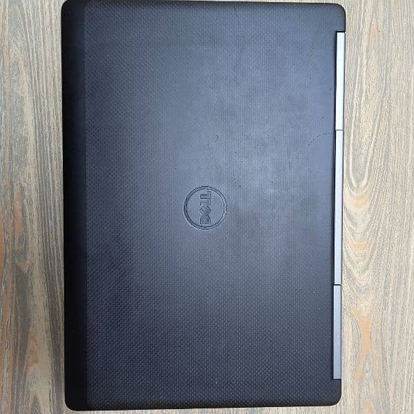 I am Selling Dell Precision 7510 11