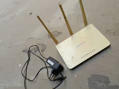 Tenda 3 Entena Router & Modams