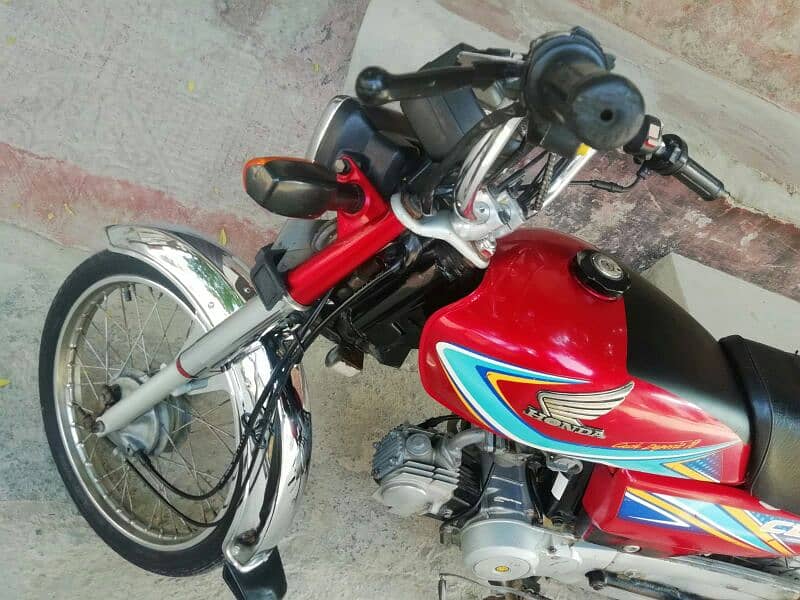 honda CD 70 good condition fsd nomber 0321 7376613 2