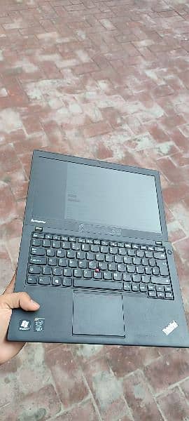 Lenovo x 240 2