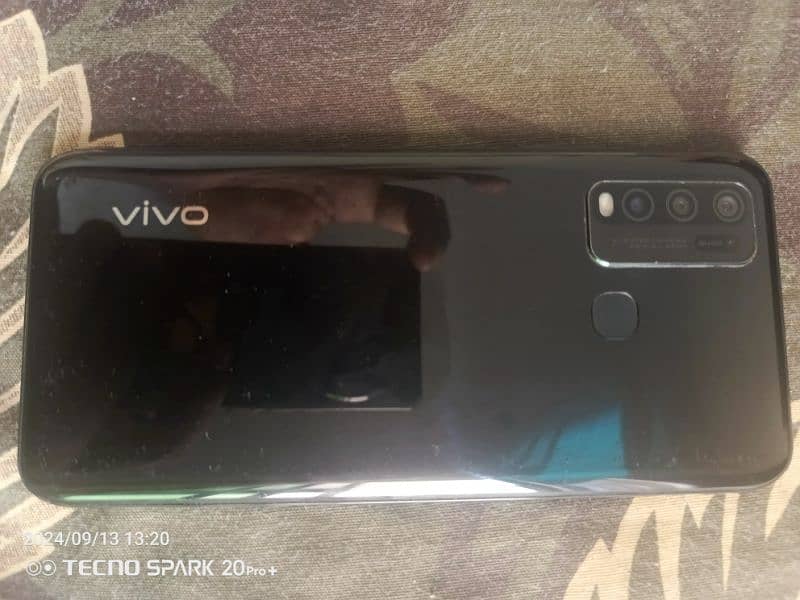 Vivo Y30 Complete Box 4gb 128gb hy. 4