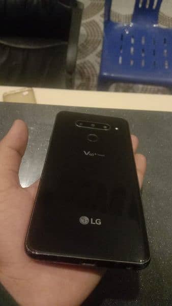 Lg v40 thinq plus. exchange possible 0