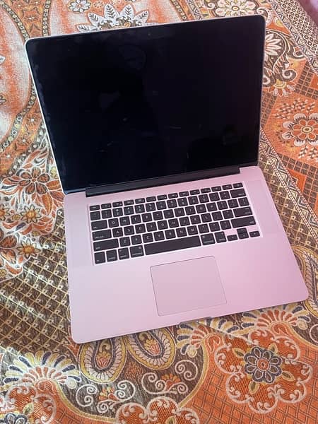 Macbook pro 2013, 15 inch Retina display 3