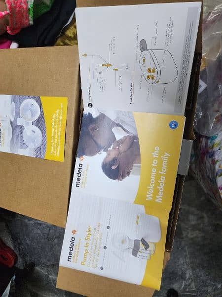 Medela double electric Breast pump 3