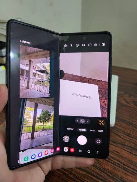 Samsung galaxy z fold 3 5