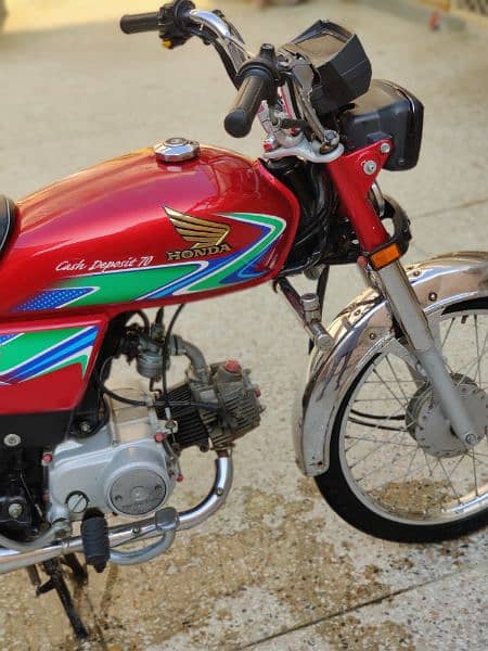 Honda CD 70 5