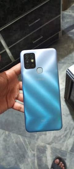 Infinix hot 10 6/128