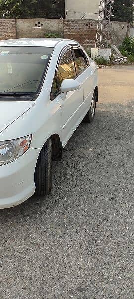 Honda City IDSI 2004 home used. 13