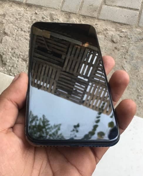 Iphone x Non PTA 1