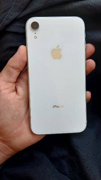 Iphone xr fresh condition 9