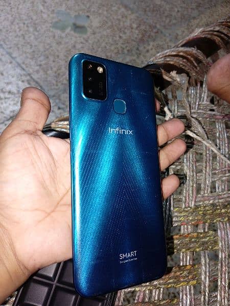 Infinix smart 6 2/32 3