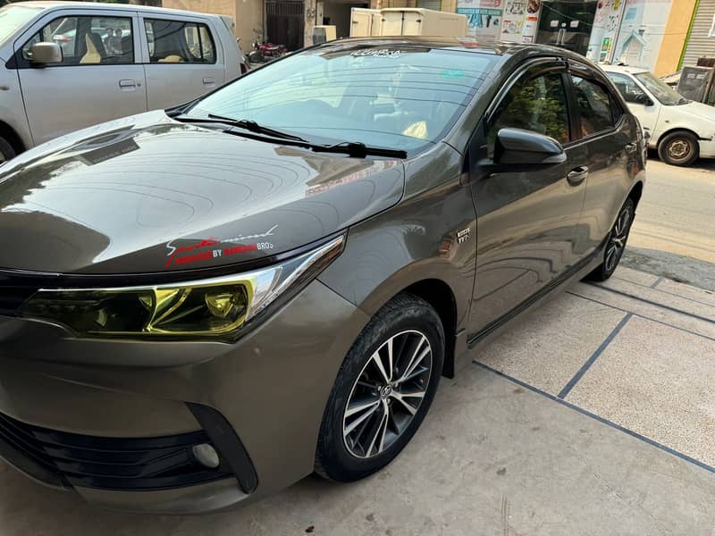 Toyota Corolla Altis 2018 5