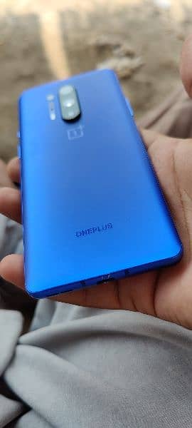 one plus 8 pro 8+128 1