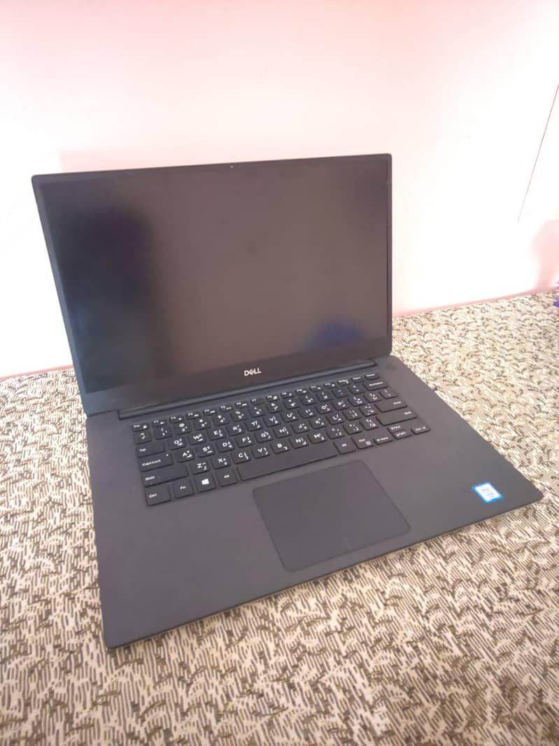 Dell Precision 5540 8