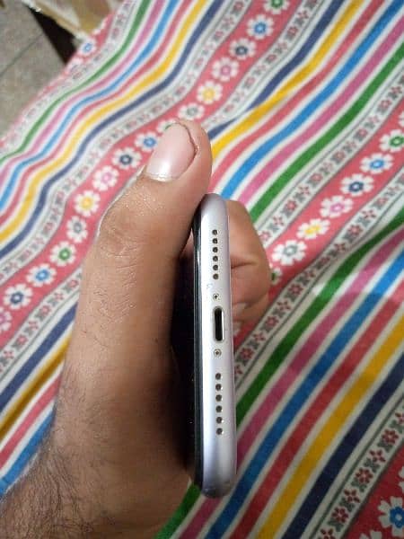 Iphone 11 non pta jv face id ok 4