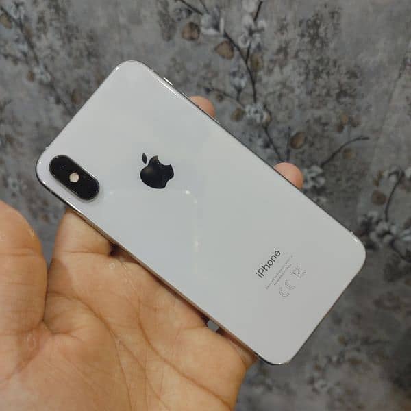 apple iphone x 4