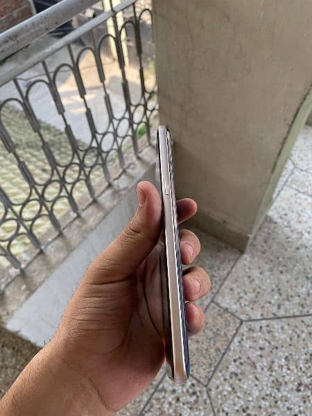 LG v60 thin q 8/128gb ptaa 1