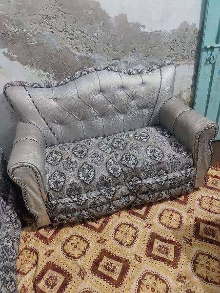 3+2+1 set sofa urgent for sale begum kot shahdra lahore 2