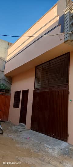 Green town Bwp 2.5 mrla double story new House urgent Sale , 03006803629