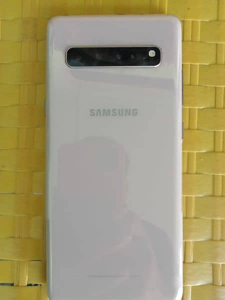 Samsung S10 5g. . Read Add. . Exchange Possible. . 4