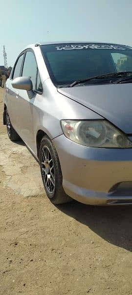 Honda City IDSI 2004 4