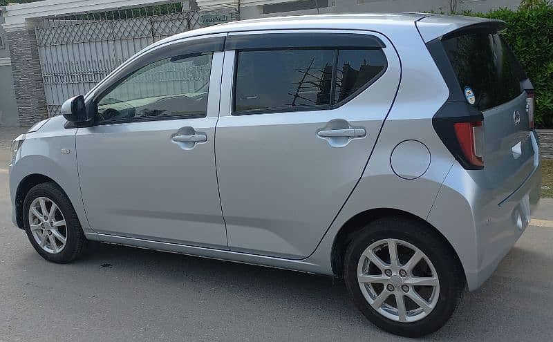 Daihatsu Mira 2021 4