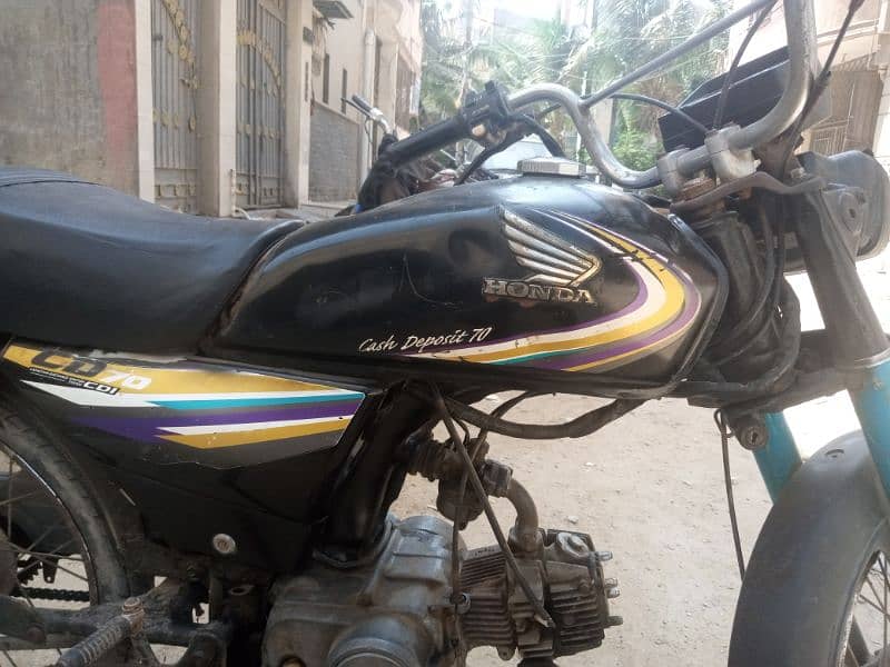 HONDA 2015 FRIST OWNER KARACHI NO. 1