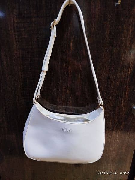 solalay white hobo bag 1