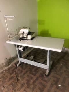 Overlock machine for sale 0