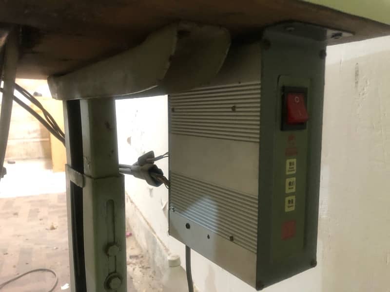 Overlock machine for sale 2