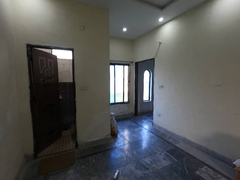 Prime Location 3 Marla House In Khana Kacha Road For sale 10