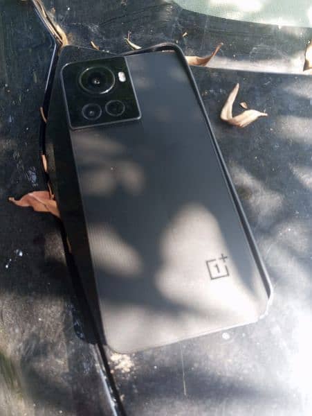 Oneplus 10r 12/256 4