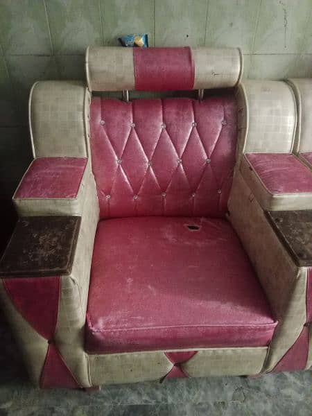 1 seater 2 ha sofa 1