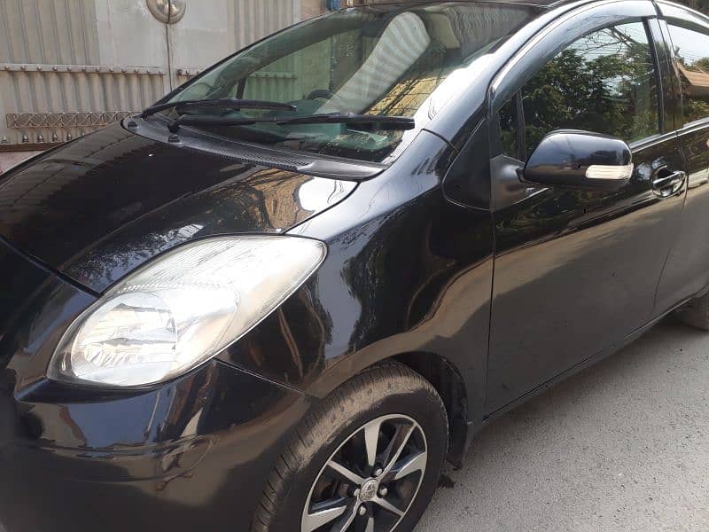 Toyota Vitz 2014 1