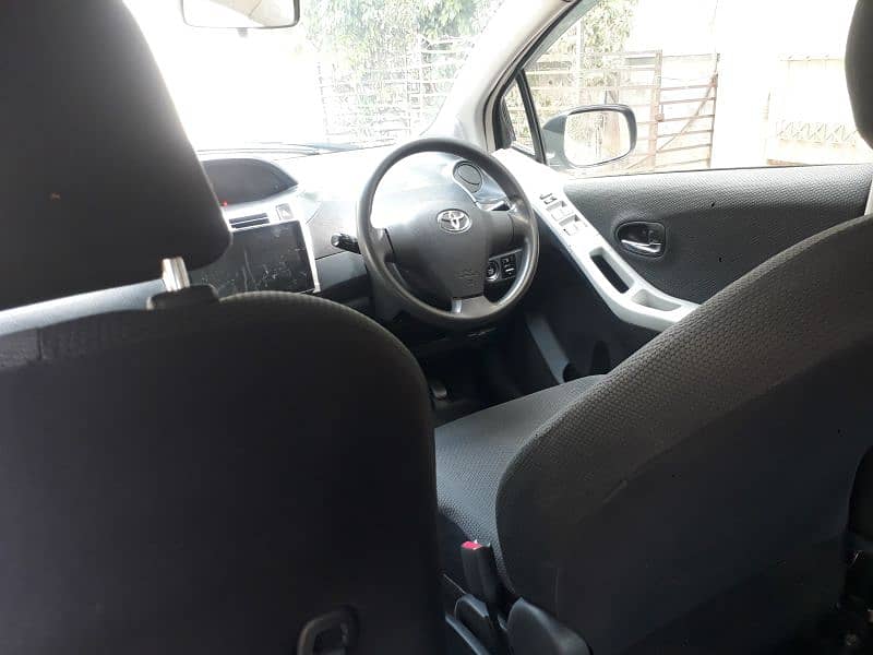 Toyota Vitz 2014 5