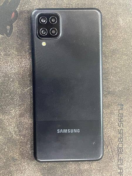 Samsung a12 10/10 condition  only phone 2