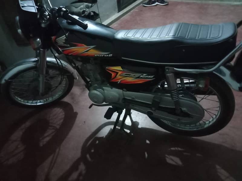 Honda CG 125 2021 3