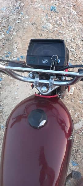 honda 2021 model saf condition mai hai bhai 5