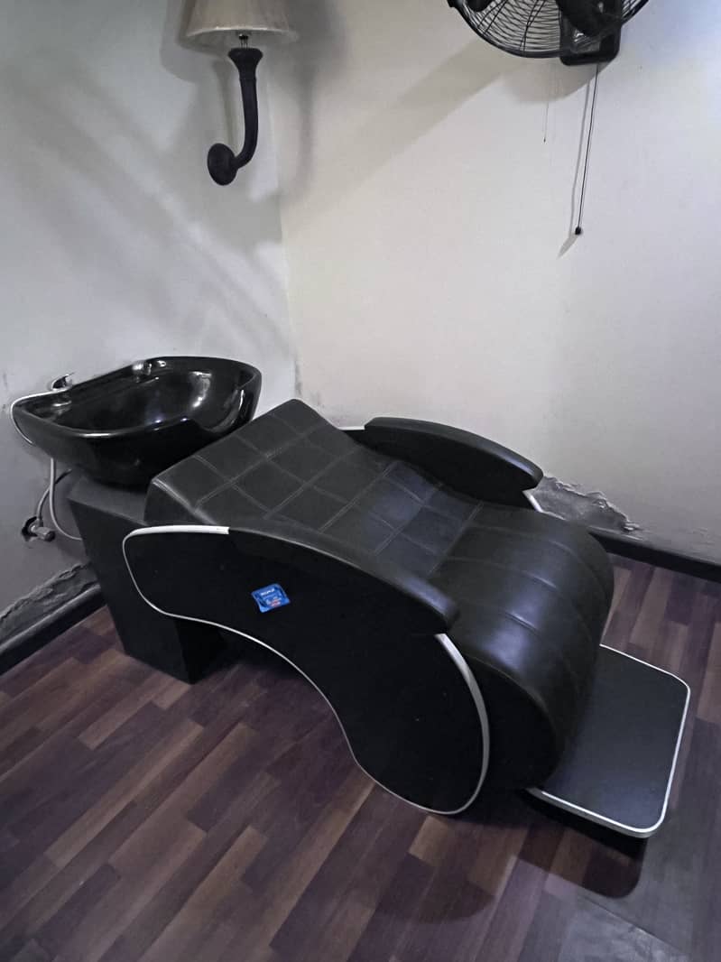 Hair Washing unit Salon 2