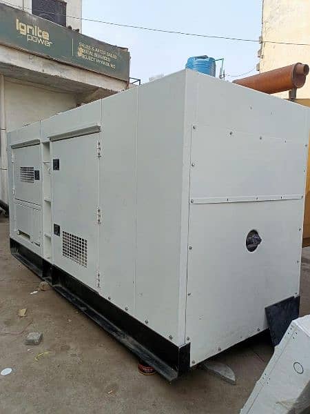 generator Cummins USA 300kva urgent sale 1