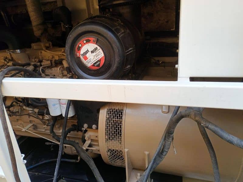 generator Cummins USA 300kva urgent sale 4