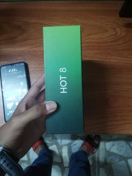 infinix hot 8 4/64 4