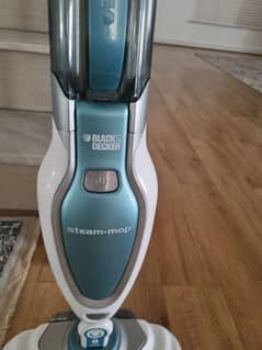 black and deker steam mop slighty used only condition 10/10