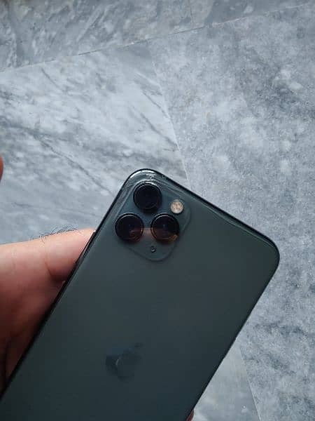 IPhone 11 pro max pta approved 5