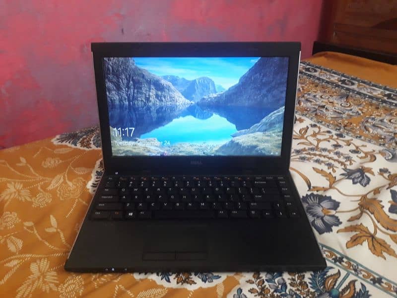 Dell latitude 3330 4