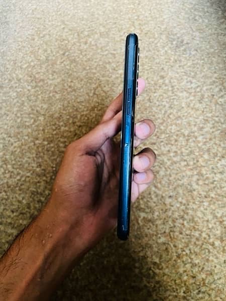 urgent sell TECNO CAMON 18T 4/128gb DUAL SIM PTA APPROVED with box 2