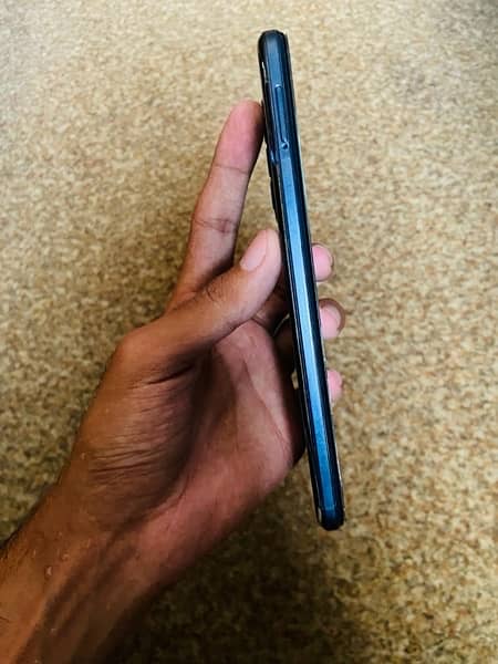 urgent sell TECNO CAMON 18T 4/128gb DUAL SIM PTA APPROVED with box 4