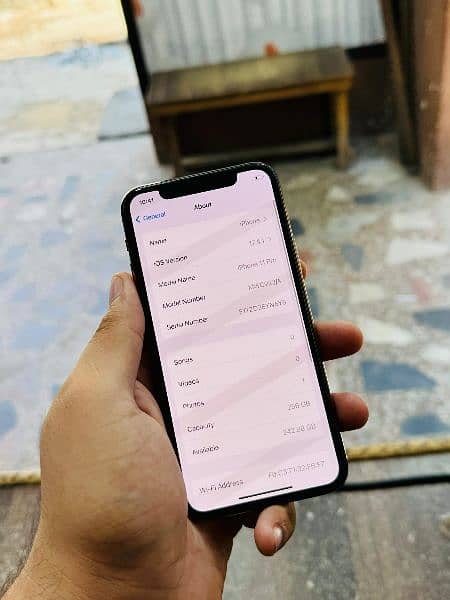 iphone 11 Pro 256GB PTA Approved 5