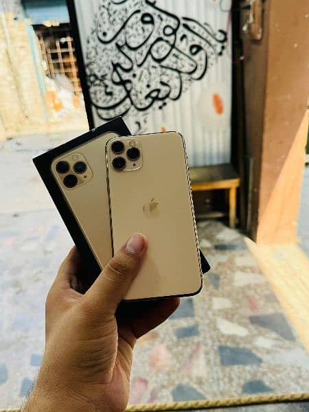 iphone 11 Pro 64GB 12